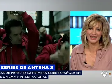 Susanna Griso, ilusionada con el Emmy Internacional de 'La casa de papel' e indignada: "25 años en televisión y me conocen por hacer un cameo en la serie" Susanna Griso, ilusionada con el Emmy Internacional de 'La casa de papel' e indignada: "25 años en televisión y me conocen por hacer un cameo en la serie"