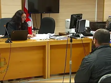 Condenado a un año de prisión por la muerte de una joven holandesa que hacía "puenting" en Cantabria Condenado a un año de prisión por la muerte de una joven holandesa que hacía "puenting" en Cantabria