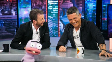 Alejandro Sanz se atreve con la difícil prueba de 'Tumbado o de pie' de Trancas y Barrancas
