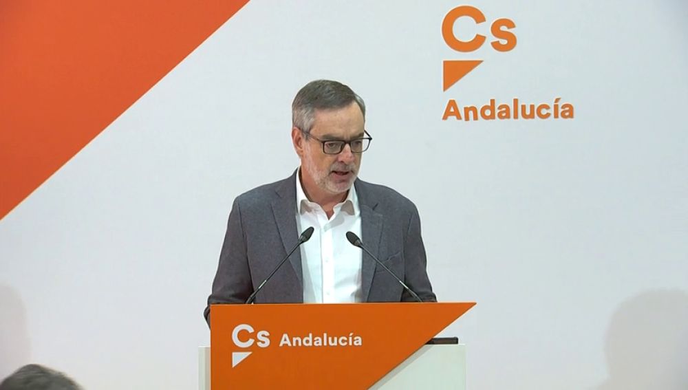 Ciudadanos busca el apoyo de PSOE y PP: "Si no actúan con responsabilidad, le pueden dar la llave a otros partidos"
