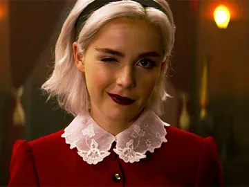 Kiernan Shipka en 'Las escalofriantes aventuras de Sabrina' Kiernan Shipka en 'Las escalofriantes aventuras de Sabrina'
