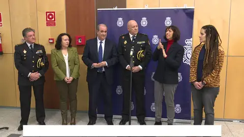 SVIsual, la nueva aplicación para que las personas con sordera puedan ponerse en contacto con la Policía ante una emergencia SVIsual, la nueva aplicación para que las personas con sordera puedan ponerse en contacto con la Policía ante una emergencia