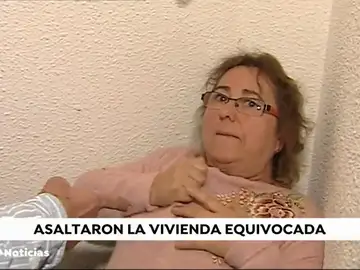 La Guardia Civil pide perdón a los vecinos a los que asaltaron por equivocación en Manises La Guardia Civil pide perdón a los vecinos a los que asaltaron por equivocación en Manises