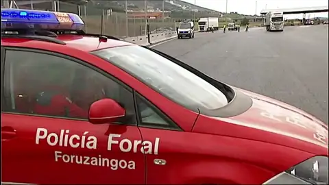 La Guardia Civil de Tráfico abandonará Navarra en favor de la Policía Foral La Guardia Civil de Tráfico abandonará Navarra en favor de la Policía Foral