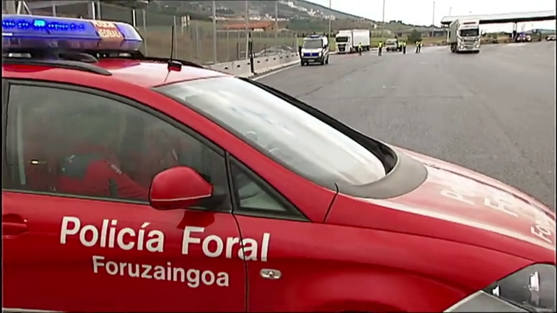 La Guardia Civil de Tráfico abandonará Navarra en favor de la Policía Foral La Guardia Civil de Tráfico abandonará Navarra en favor de la Policía Foral
