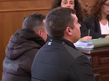 Juicio a una banda ultrasur por asesinar a un empresario en Toledo Juicio a una banda ultrasur por asesinar a un empresario en Toledo