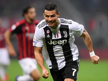 Cristiano Ronaldo celebra un gol contra el Milan Cristiano Ronaldo celebra un gol contra el Milan