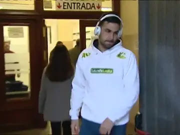 Tras la sentencia del TSJN los miembros de la Manada guardan silencio Tras la sentencia del TSJN los miembros de la Manada guardan silencio