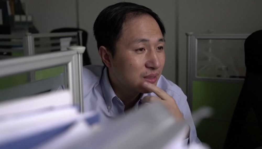 El científico chino que modificó a dos bebés genéticamente ha desparecido