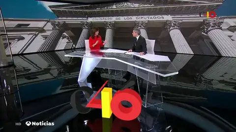 La 'cara B' de los actos de la Constitución: ¿Qué se habla en los corrillos entre políticos y periodistas? La 'cara B' de los actos de la Constitución: ¿Qué se habla en los corrillos entre políticos y periodistas?