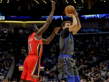 Luka Doncic en el partido Pelicans vs Mavericks Luka Doncic en el partido Pelicans vs Mavericks