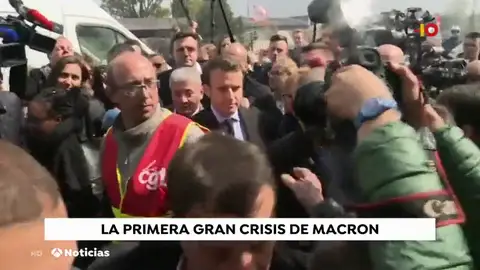 MACRON MACRON