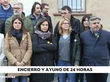 Varios diputados independentistas han iniciado hoy un ayuno de 24 horas Varios diputados independentistas han iniciado hoy un ayuno de 24 horas