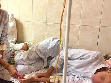 Hermanas modelos ingresadas por anorexia Hermanas modelos ingresadas por anorexia