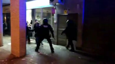 El portavoz del sindicato FEPOL defiende la actuación de los mossos y contesta al conseller Buch
