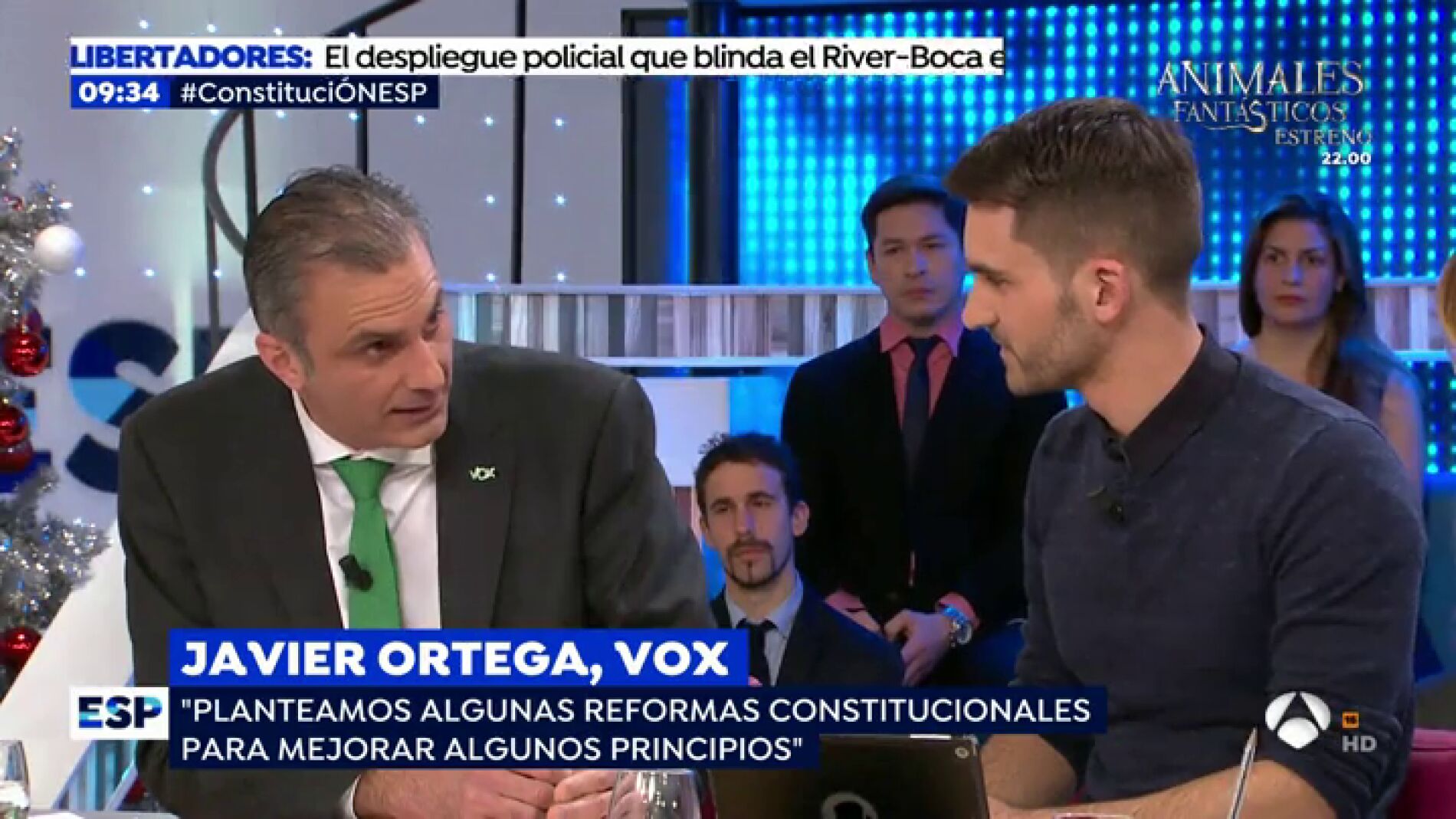 Rifirrafe entre el Secretario General de Vox y el portavoz del Diario Ara: "Usted habla de reformas y se salta la Constituci&oacute;n cuando no le interesa"