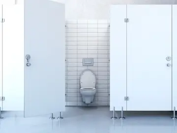 Detenido un hombre por grabar a mujeres en baños de bares Detenido un hombre por grabar a mujeres en baños de bares