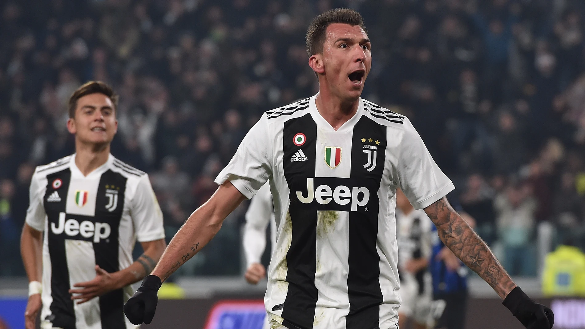 Mandzukic celebra su gol con la Juventus Mandzukic celebra su gol con la Juventus
