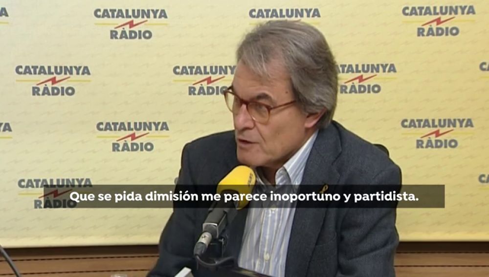 Artur Mas considera que pedir la dimisión de Buch es "inoportuno y partidista"