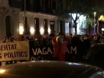 Los CDR cortan la Diagonal de Barcelona para protestar contra Interior Los CDR cortan la Diagonal de Barcelona para protestar contra Interior