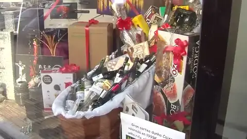 Sortean un 'autaúd navideño' valorado en 2.000 euros Sortean un 'autaúd navideño' valorado en 2.000 euros