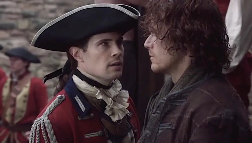 John Grey y Jamie en 'Outlander'