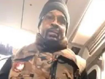 El hombre que agredió a una joven en el Metro de NY El hombre que agredió a una joven en el Metro de NY