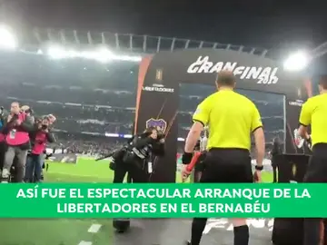 El espectacular inicio de la Libertadores en el Bernabéu, a través de los ojos de un niño El espectacular inicio de la Libertadores en el Bernabéu, a través de los ojos de un niño