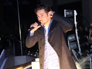 David Bustamante durante su actuación en Valencia 