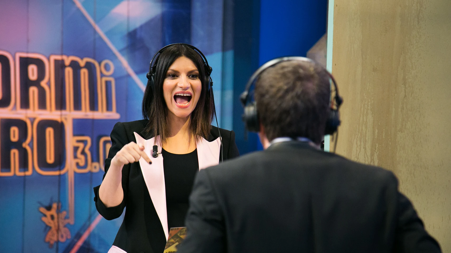 ¿Serán capaces Pablo Motos y Laura Pausini de comunicarse sin oírse?