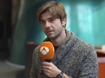 Jordi Coll, ante su imitación como Gabinete Caligari: "Nadie se va a quedar quiero con mi canción" Jordi Coll, ante su imitación como Gabinete Caligari: "Nadie se va a quedar quiero con mi canción"