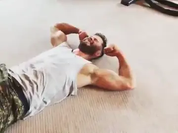 El agotador entrenamiento de Chris Hemsworth El agotador entrenamiento de Chris Hemsworth