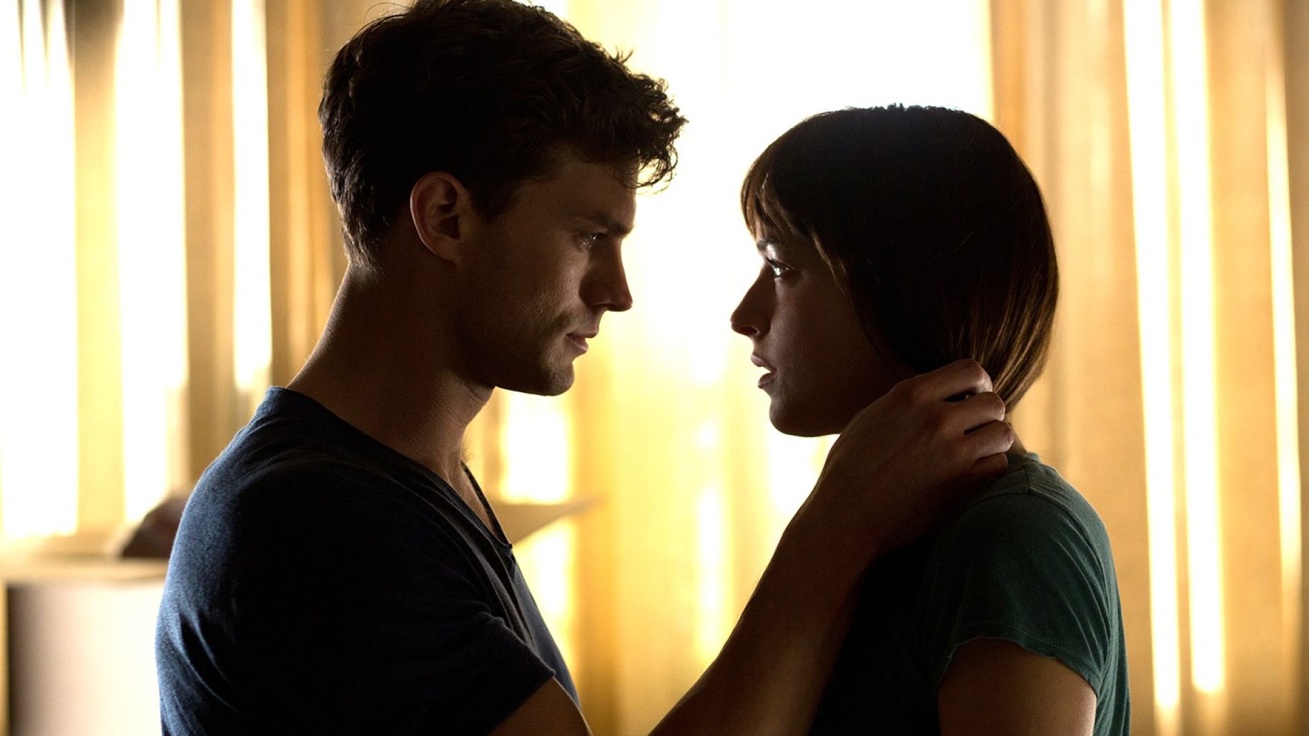Jamie Dornan y Dakota Johnson en 'Cincuenta sombras'