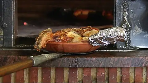"Si hay muchos camiones en la puerta, se come bien y barato": los mejores restaurantes de carretera de España "Si hay muchos camiones en la puerta, se come bien y barato": los mejores restaurantes de carretera de España