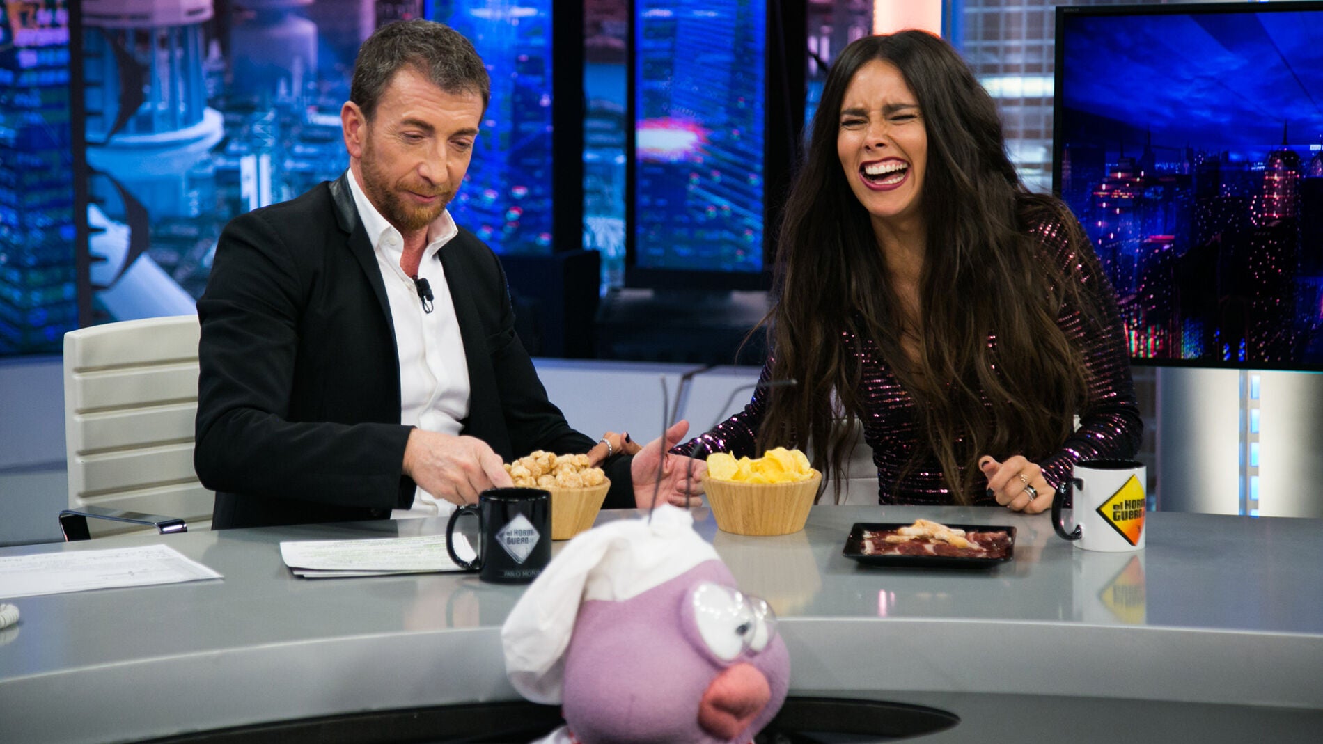 Cristina Pedroche confiesa su 'obsesi&oacute;n' por las casta&ntilde;as en 'El Hormiguero 3.0': "Si haces ejercicio luego puedes comer lo que quieras"