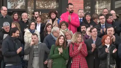 Los jóvenes detenidos por dar una paliza a un estudiante en Vitoria están vinculados a grupos ultra Los jóvenes detenidos por dar una paliza a un estudiante en Vitoria están vinculados a grupos ultra