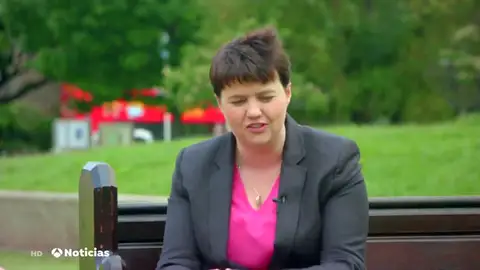 El tuit de apoyo de la líder de los conservadores europeos a Theresa May : "Tiene cojones de acero" El tuit de apoyo de la líder de los conservadores europeos a Theresa May : "Tiene cojones de acero"