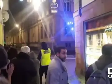 Así se vivió en las calles de Estrasburgo los instantes posteriores al atentado en un mercadillo navideño Así se vivió en las calles de Estrasburgo los instantes posteriores al atentado en un mercadillo navideño