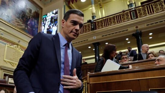 El presidente del Gobierno, Pedro Sánchez, a su llegada al Congreso