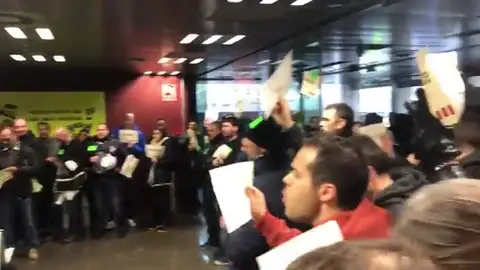 Los sindicatos de mossos dicen que no pueden garantizar la seguridad Los sindicatos de mossos dicen que no pueden garantizar la seguridad