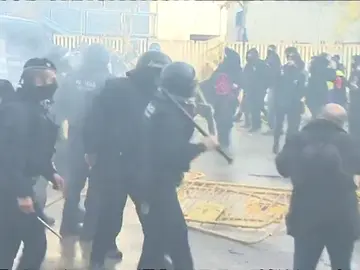 Los sindicatos de mossos dicen que no pueden garantizar la seguridad Los sindicatos de mossos dicen que no pueden garantizar la seguridad