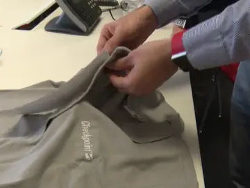 Uno de cada tres españoles ha devuelto ropa después de usarla Uno de cada tres españoles ha devuelto ropa después de usarla