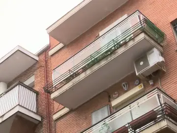 Oculta durante varios meses el cadáver de su madre para seguir cobrando la pensión Oculta durante varios meses el cadáver de su madre para seguir cobrando la pensión