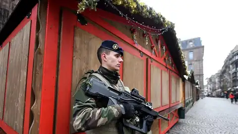 Un soldado de la Operación Centinela Un soldado de la Operación Centinela