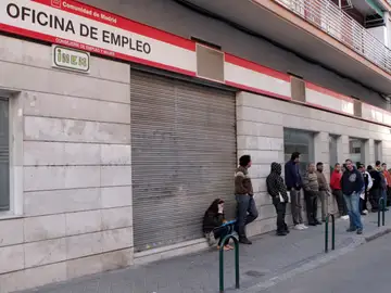 Vista de una oficina de empleo Vista de una oficina de empleo