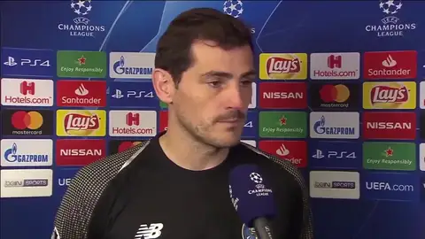 Iker Casillas 'contesta' a Futre y a Antena 3: "El humor es necesario" Iker Casillas 'contesta' a Futre y a Antena 3: "El humor es necesario"