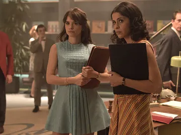 Maribel y Nines en la discográfica Golden Records Maribel y Nines en la discográfica Golden Records