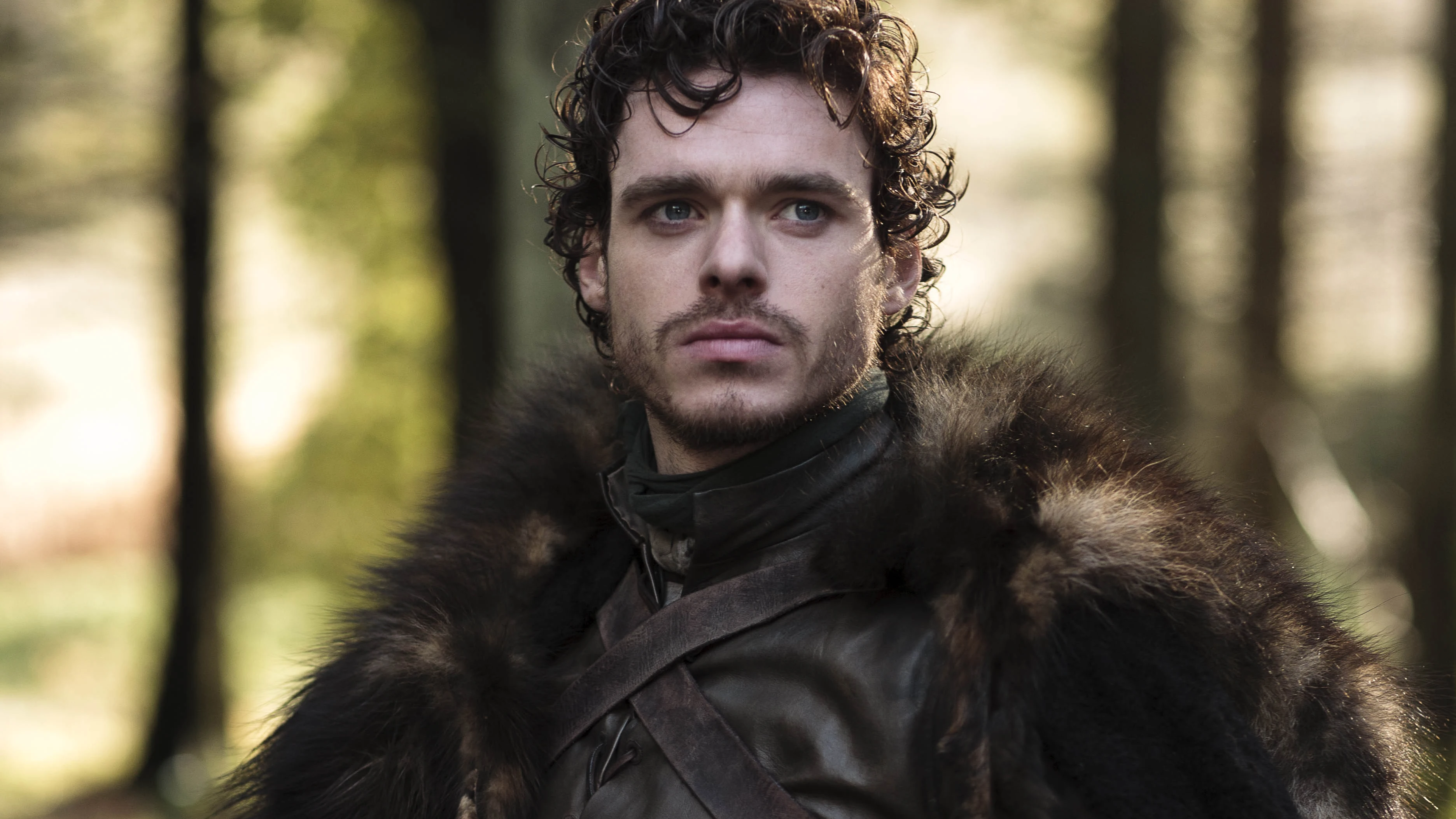Richard Madden como Robb Strak en 'Juego de Tronos' Richard Madden como Robb Strak en 'Juego de Tronos'