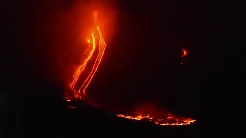 Un terremoto de magnitud 4,8 sacude Sicilia y causa 10 heridos leves y derrumbes Un terremoto de magnitud 4,8 sacude Sicilia y causa 10 heridos leves y derrumbes