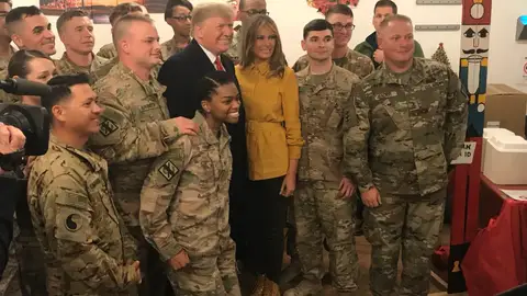 Trump y su esposa viajaron por sorpresa a Irak en Navidad para visitar tropas Trump y su esposa viajaron por sorpresa a Irak en Navidad para visitar tropas